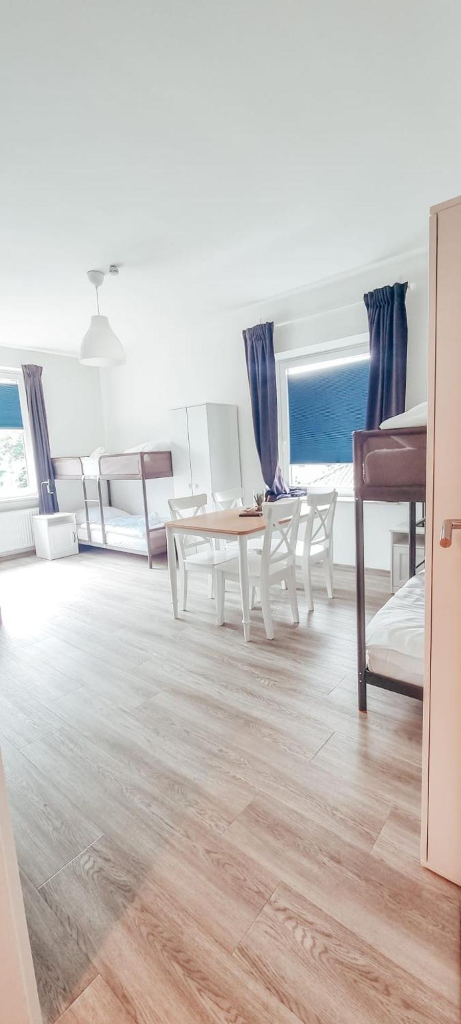 Sechsbettzimmer "Blau" In Zentraler Lage Bremen Exterior foto