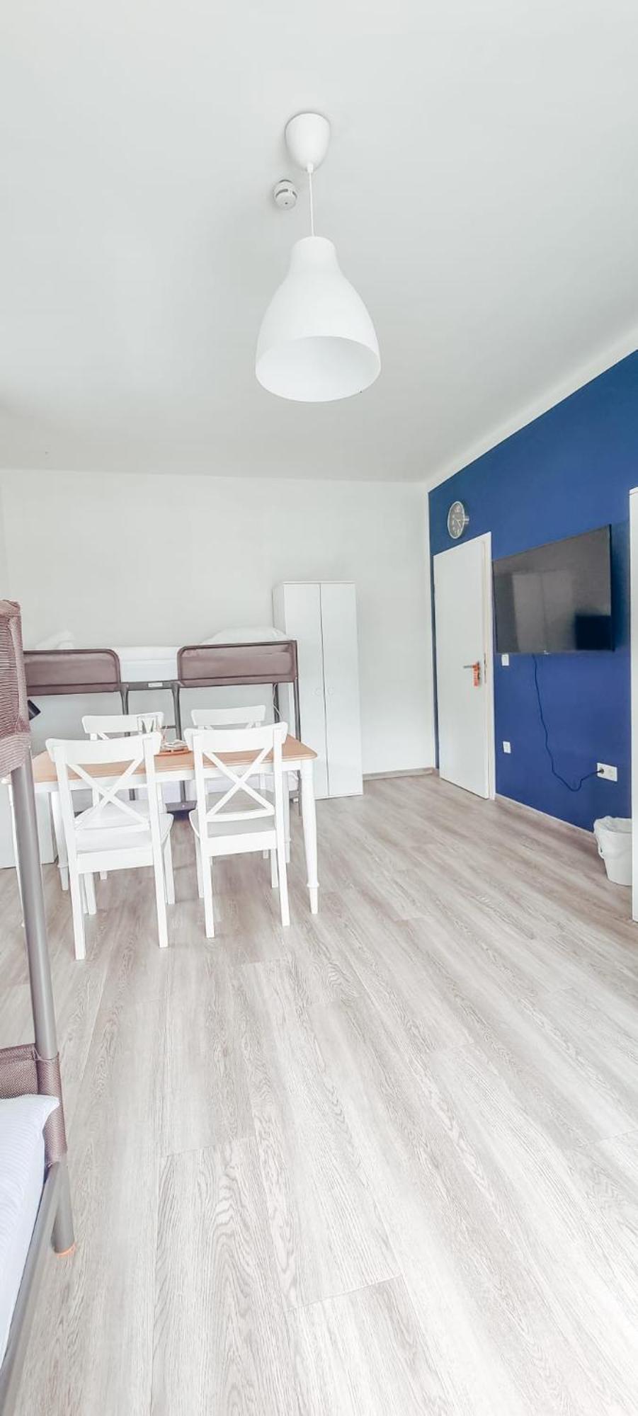 Sechsbettzimmer "Blau" In Zentraler Lage Bremen Exterior foto